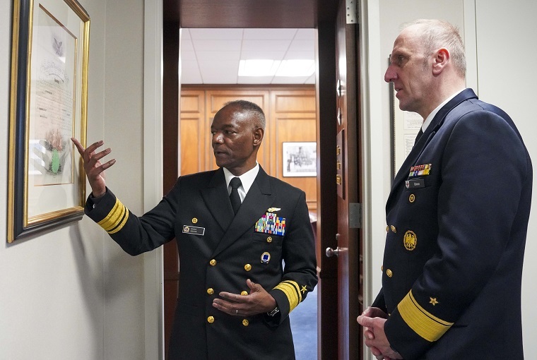 Flotilla Adm. Jens Grimm, chairman of the German Maritime Institute and head of the Mürwik Naval School, visited the U.S. Naval War College (NWC) on Friday, Jan. 16, 2025.