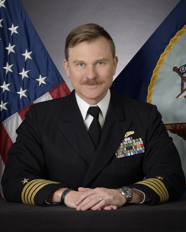 Christopher R. Anderson faculty photo
