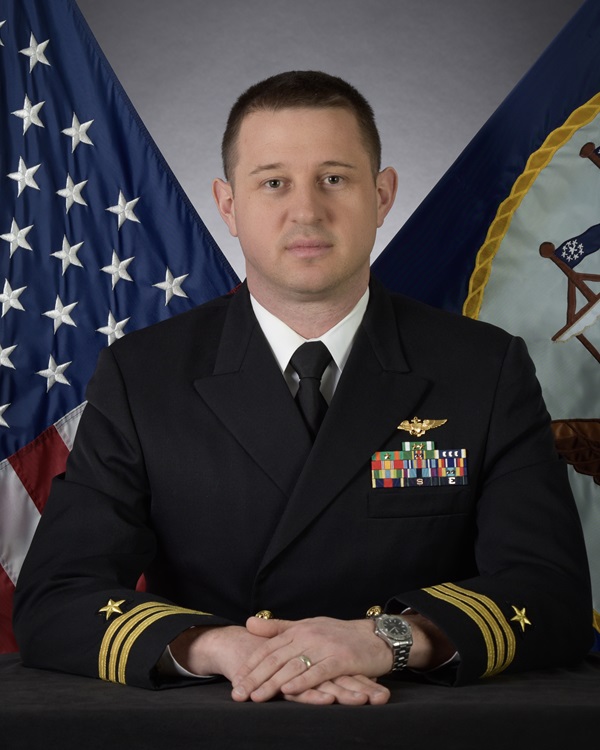 Adam Nelson faculty photo
