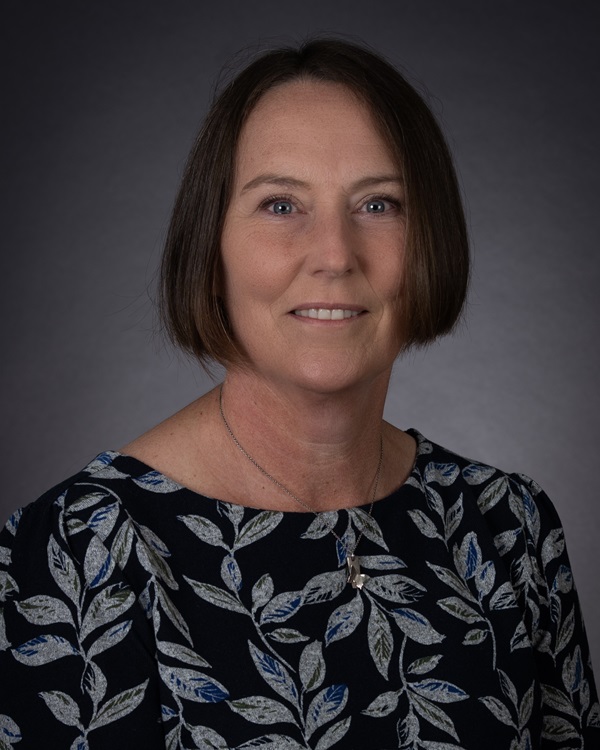 Karen Cahill faculty photo