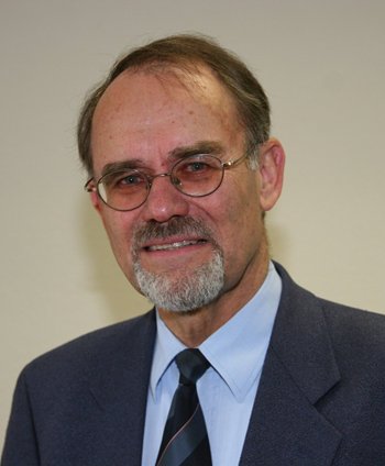 Werner Rahn, retired captain in the Germany navy, has been named 2016 recipient of the U.S. Naval War College’s (NWC) “Hattendorf Prize,” an international award that aims to recognize original research contributions in the field of maritime history.