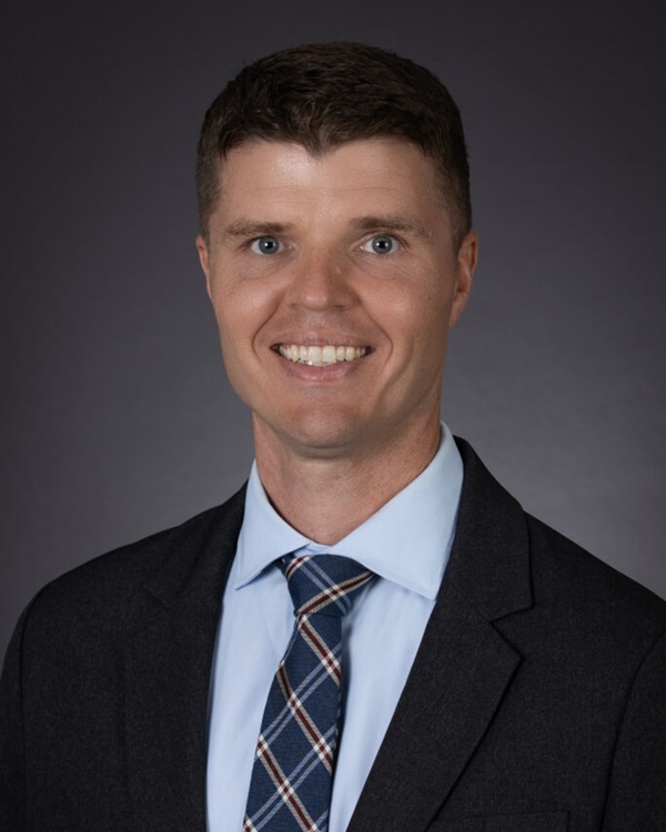 Patrick J. Dixon faculty photo