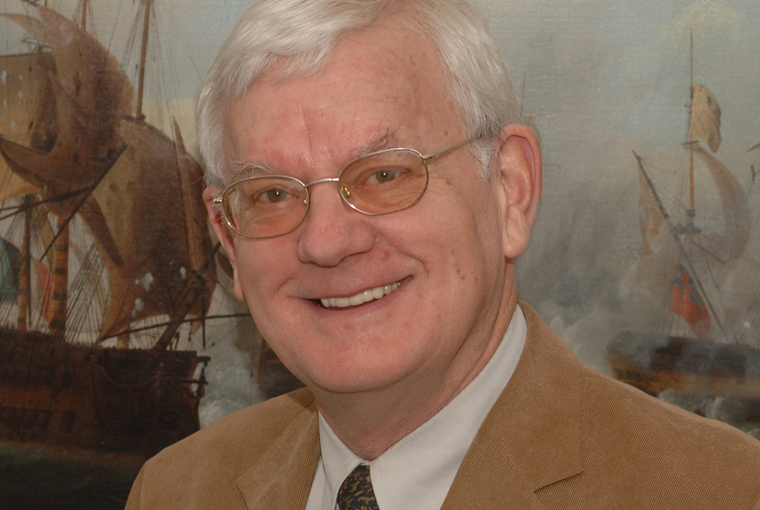 Photo of Geoffrey Till