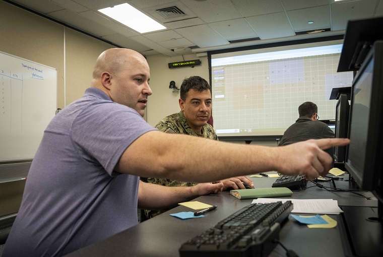 Teaching at the Wargaming 101 course.