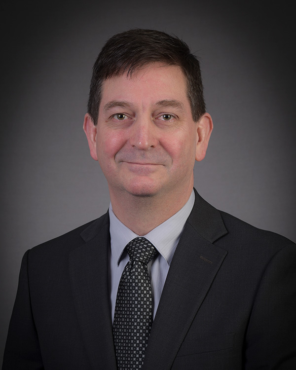 Adrian Schuettke faculty photo